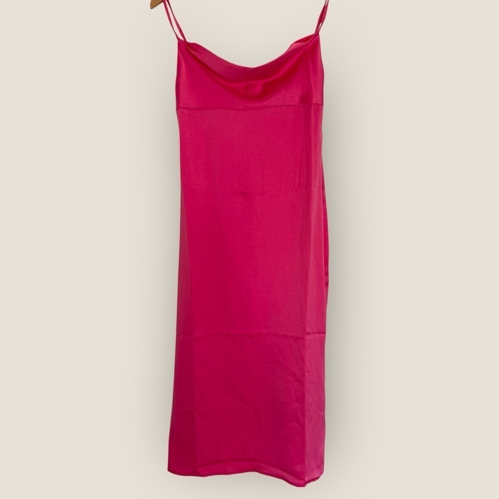 WeWoreWhat - Cowl Neck Satin Midi Dress Pink Size 6 NWT - Picture 3 of 9